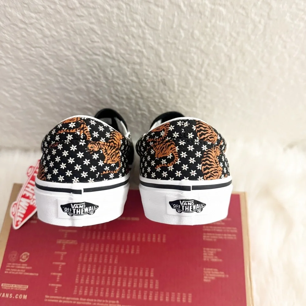 Vans Classic Slip-On Tiger Floral Black White Women Size 9 Brand New - Picture 7 of 9